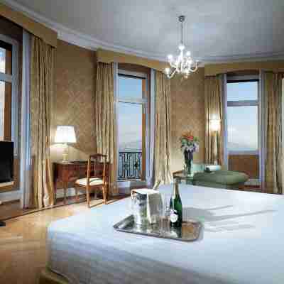 Eurostars Hotel Excelsior Rooms