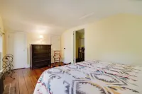 Historic Home in Taylors Falls w/ Patio & Fire Pit - WiFi
