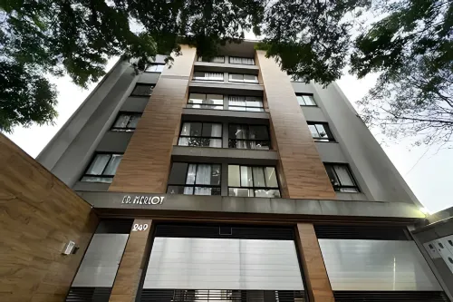 Edifício com Ótima localização e Conforto Hotels in Toledo