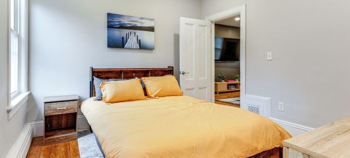 1 Mi to Dtwn: Pet-friendly Providence Apt w/ Yard Hotels in Providence