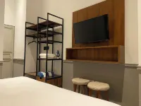 Joy Apt with rooftop and panoramic views