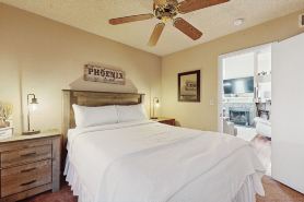 3Br Home w/ Sparkling Pool, Fire Pit