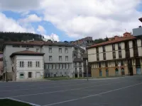 Hotel Arrasate by Gaiarooms