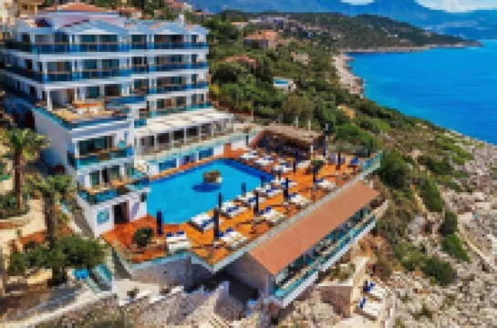 Meis Exclusive Hotel