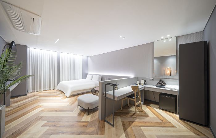 Changwon Jungangdong Brown Dot Changwon Central Branch