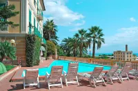 Apartment in Imperia Near the Sea - Villas