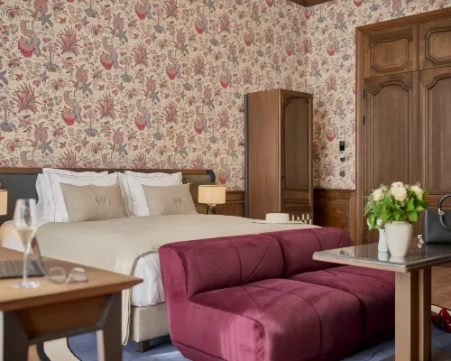 Faubourg 21 Hotels near Royal Palace