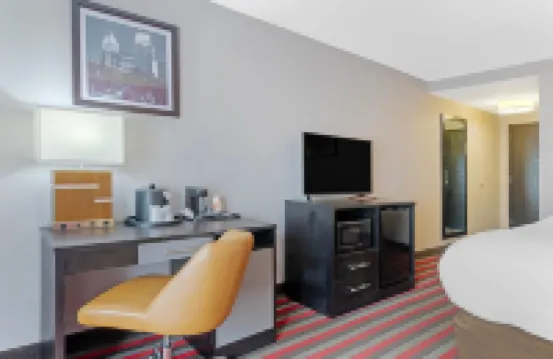 Comfort Inn & Suites Carrollton