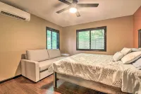 Hot Tub & Fire Pit: Waterfront Lake Harmony Home - balcony
