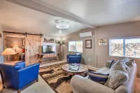 Western-Style Family Home 15 Mi to Lake Pleasant - 3-Sterne