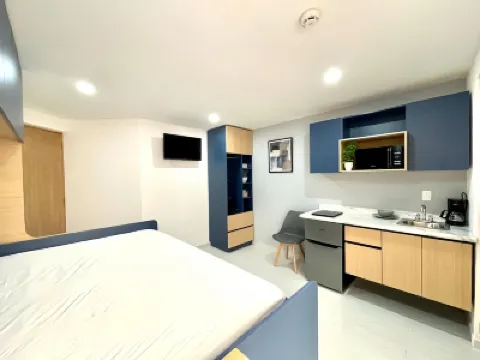 Living Alameda Hotels in 