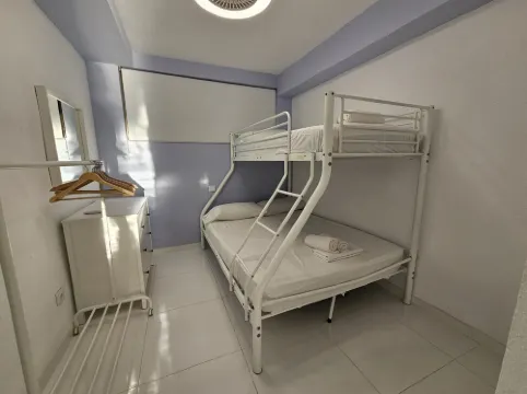 해변과 수영장 근처 숙소