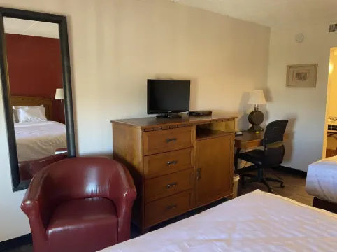 Landmark Lookout Lodge