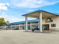 Days Inn by Wyndham Valdosta I-75 Hotels in Lowndes County