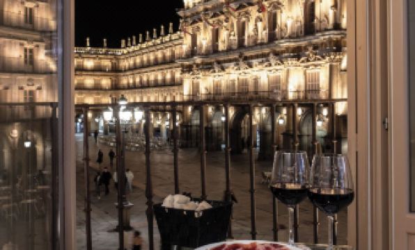 Salamanca Luxury Plaza