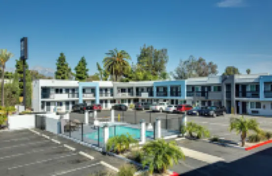 Hotel Seville - Ontario Airport/Chino