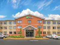Extended Stay America Suites - Fort Lauderdale - Cypress Creek - NW 6th Way Hotels near Cypress Creek Station
