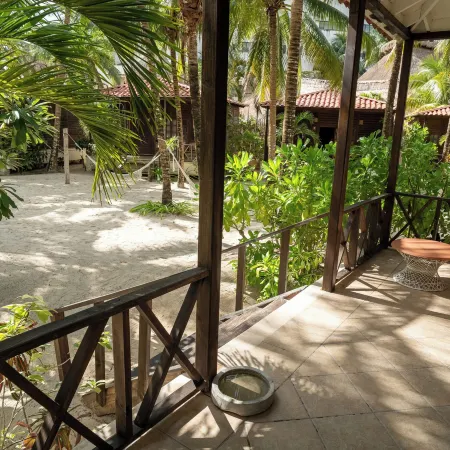 Petit Lafitte Beach Front Hotel & Bungalows