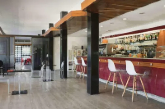 LH Hotel Arca Street Art