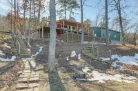 Lake Dardanelle Home w/ Dock! Fish On-site - 3-Star