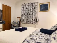 Charming Guest Room in Bedford Village with Private Entrance