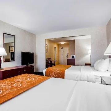 Comfort Suites Independence - Kansas City