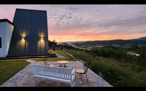 White House on the Hill in Boryeong - 4 ดาว