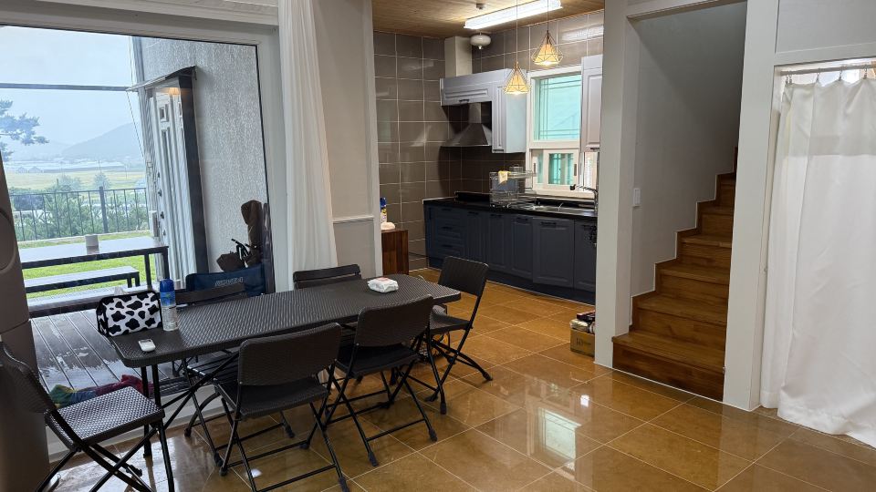 Yongin Swimming Pool BBQ Haenaerin Pension