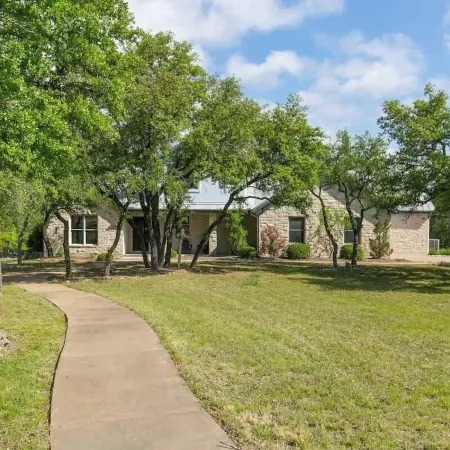 Spicewood Lodge w/Pool, HotTub