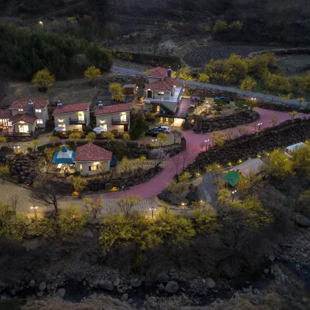 Gurye Jirisan Dolpulmaru Pension & Glamping
