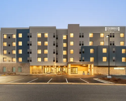 Staybridge Suites NORFOLK AIRPORT by IHG Hotels in Norfolk