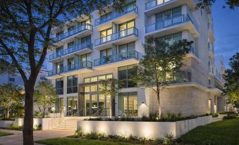 Dolce by Wyndham Miami Beach
