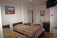 Hotel Uyut - Inns