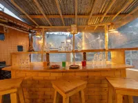 บีโฮลเดน สเตย์ แอนด์ คาเฟ่ - วิวภูเขา บูทีคสเตย์ ใน โอลด์ มานาลี โรงแรมในมานาลี