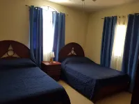 2BR Condo with Pool, Walk to Beach, Bávaro