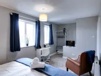 Modern House In Hartlepool With Private Parking Hotels in Hartlepool