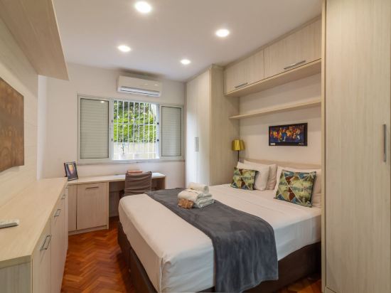 10-min Walk to Copacabana Beach Stc302