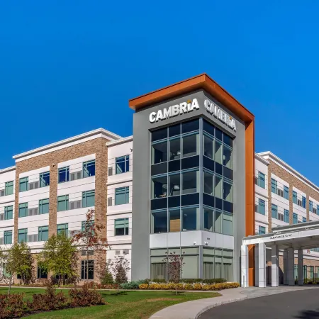 Cambria Hotel Manchester South Windsor Отели рядом с достопримечательностью «Концертный зал Xfinity»