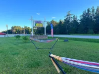 Hillcrest Inn & Motel - 2-Star