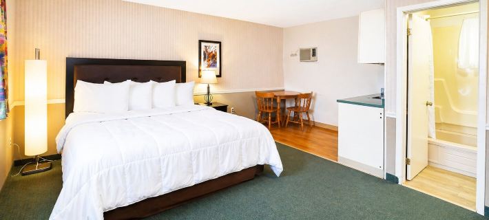 Adams Motel Hotels in Sault Ste. Marie