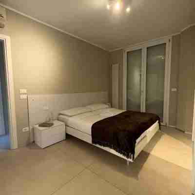 Maggiore Panoramic Tower Rooms