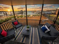WATERFRONT Downtown Cottage w/ Beach