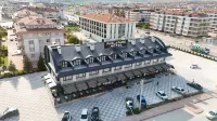 Parla Park Otel