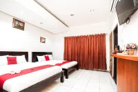 RedDoorz Plus Near Universitas Indonesia