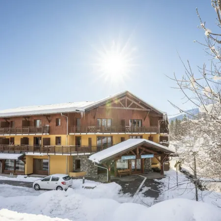 Couple Getaway With Mountain View Отели в г. Морийон