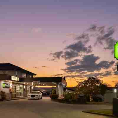 Ibis Styles Orange Hotel Exterior