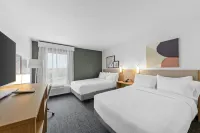 Spark by Hilton Cincinnati Airport South