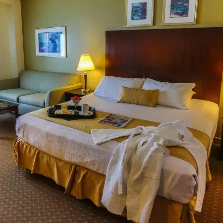 Grand Harbor Resort