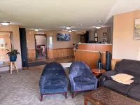 East Grand Inn Grand Forks ND I 29 - parking