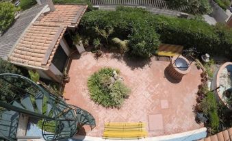 Mora Apartment 1st Floor Near the Sea - Climate and wi-fi